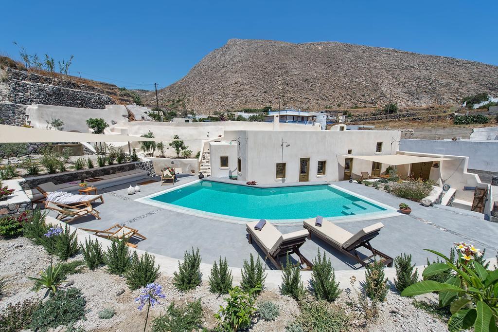 Mantilida Villa Emporio  Exterior photo